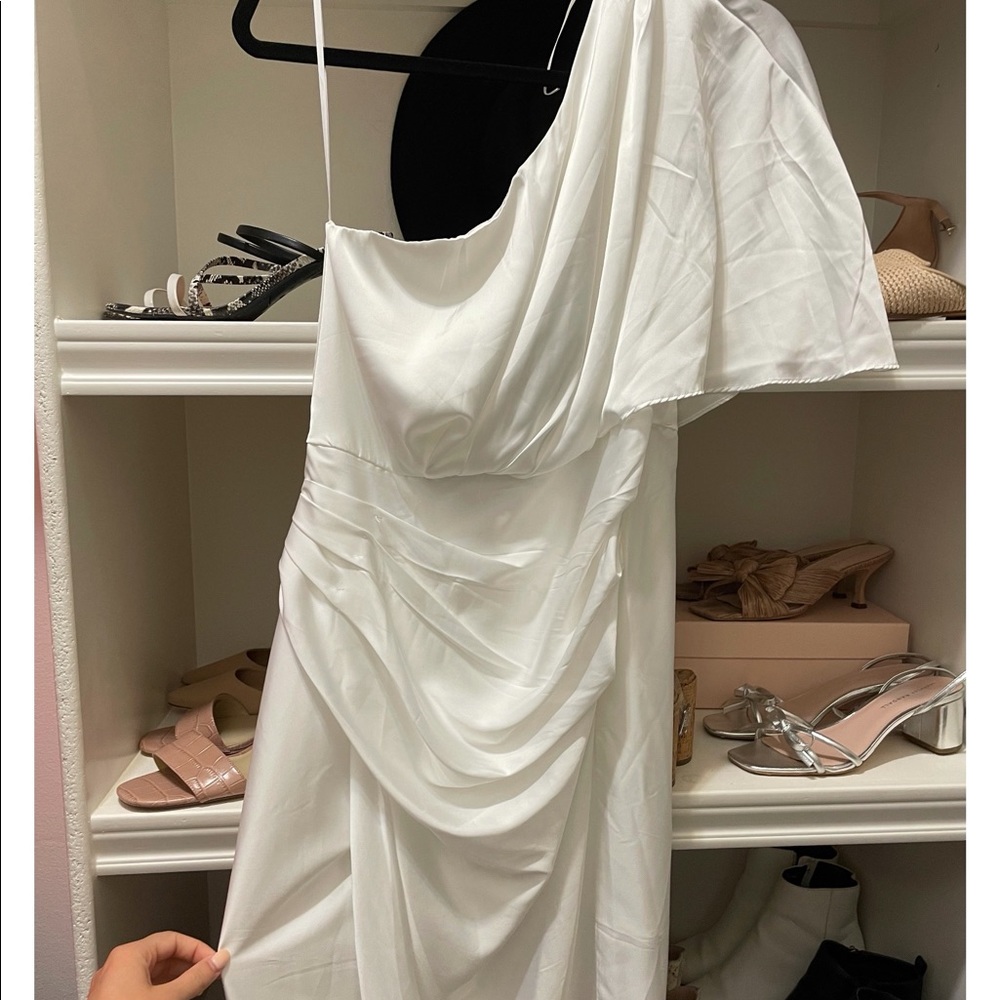 DO+BE one shoulder midi dress